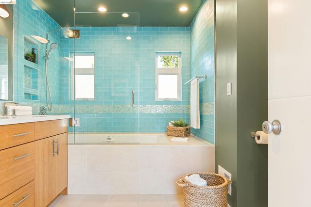 1112 Glen Dr, San Leandro, CA 94577
