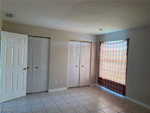 1131 S Loop BLVD, Lehigh Acres, FL 33936