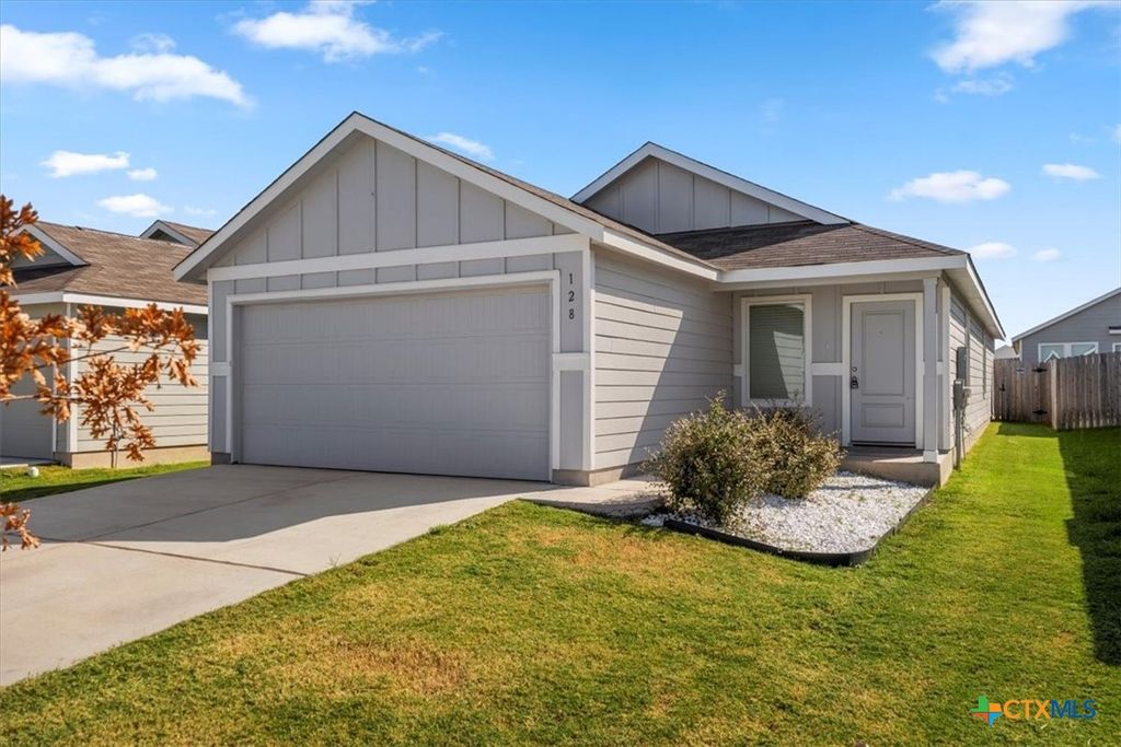 128 Hellcats Way, Jarrell, TX 76537