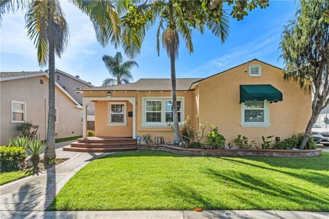 5919 Bellflower Boulevard, Lakewood, CA 90713