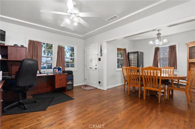 5919 Bellflower Boulevard, Lakewood, CA 90713