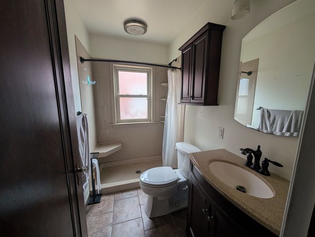 2915 24th Avenue A Street, Moline, IL 61265