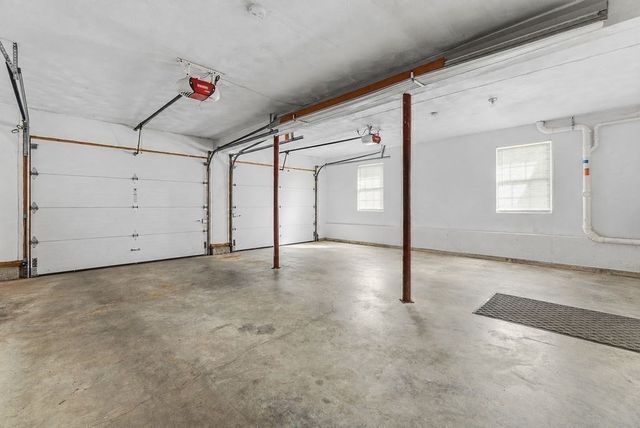 190 Winthrop St, Rehoboth, MA 02769