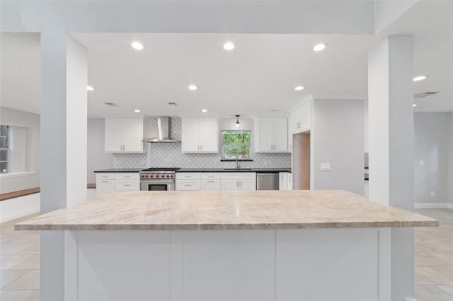 1 Rolling Mill Lane, The Woodlands, TX 77380