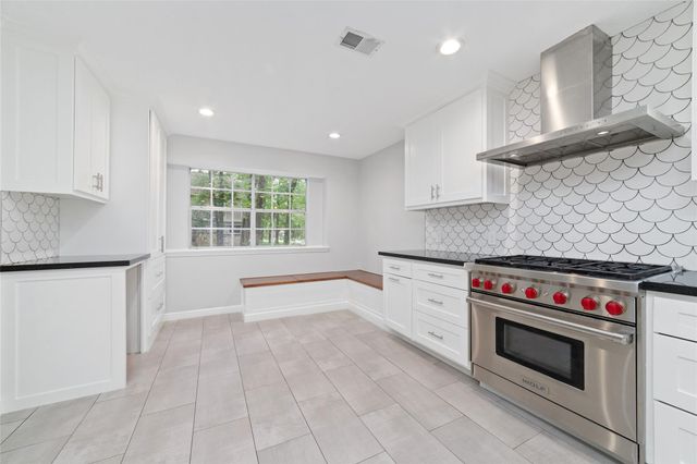 1 Rolling Mill Lane, The Woodlands, TX 77380