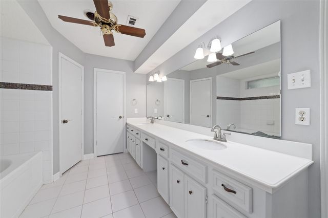 1 Rolling Mill Lane, The Woodlands, TX 77380