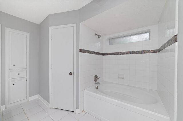 1 Rolling Mill Lane, The Woodlands, TX 77380