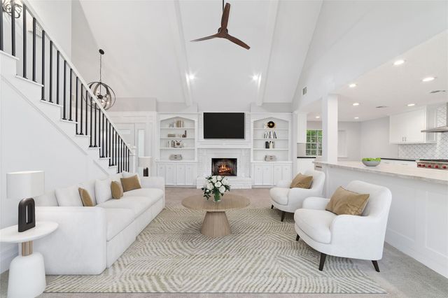 1 Rolling Mill Lane, The Woodlands, TX 77380