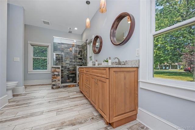 14 Danes Street, Blue Point, NY 11715