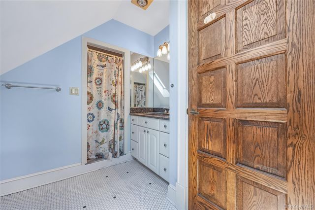 14 Danes Street, Blue Point, NY 11715