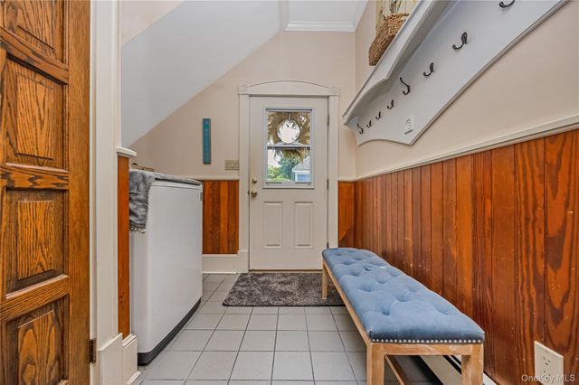 14 Danes Street, Blue Point, NY 11715