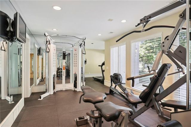 1965 W Wesley Road NW, Atlanta, GA 30327