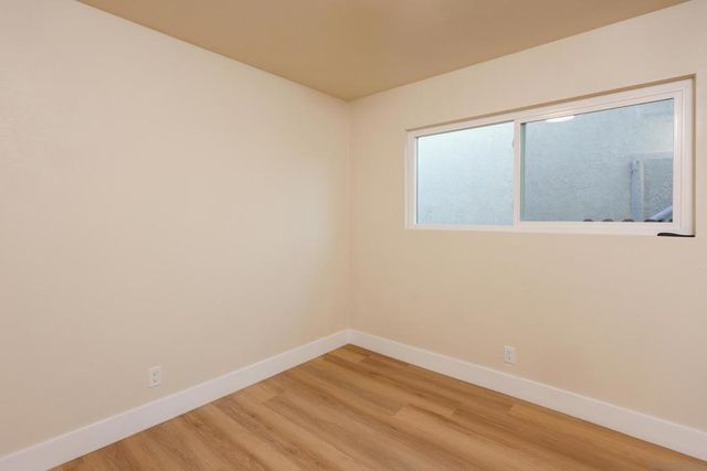 10211 Saluda Ave, San Diego, CA 92126
