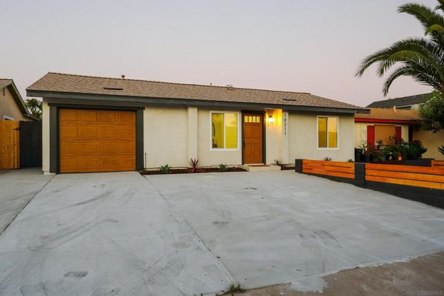 10211 Saluda Ave, San Diego, CA 92126