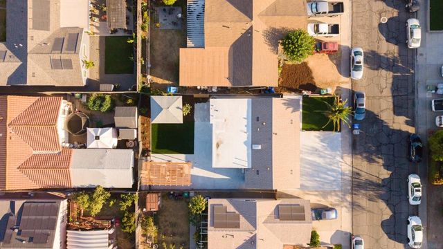 10211 Saluda Ave, San Diego, CA 92126