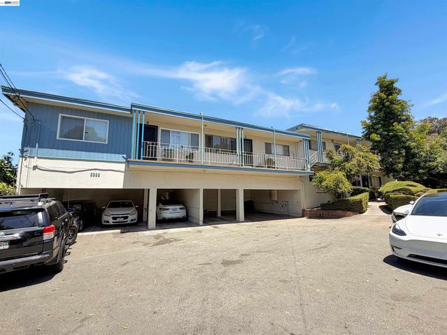 2858 Brookdale Ave, Oakland, CA 94602