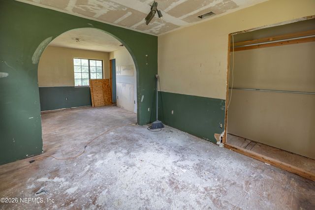 2238 STATE ROAD 16 W, Green Cove Springs, FL 32043