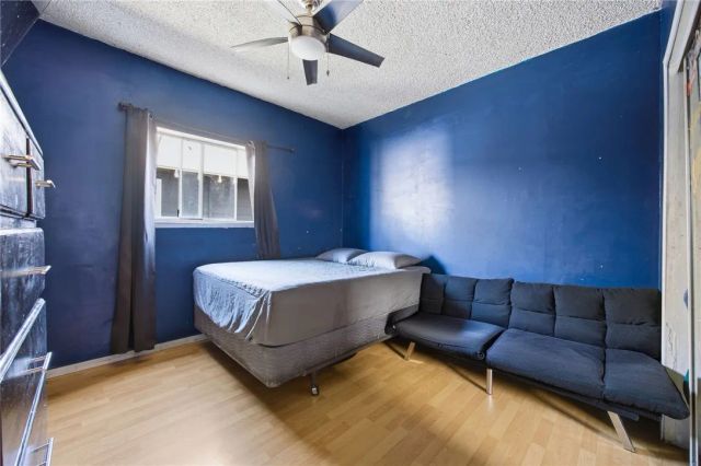 123 E 65th Street, Los Angeles, CA 90003