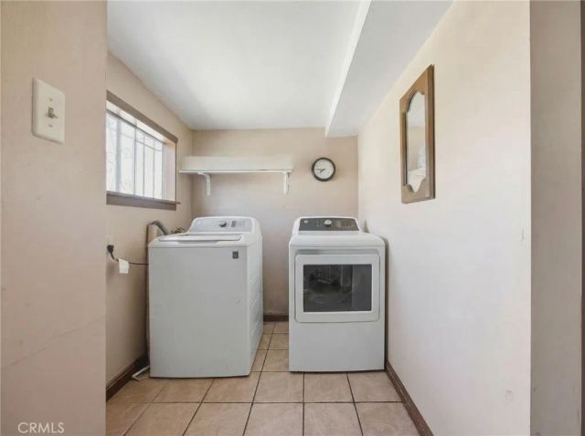 123 E 65th Street, Los Angeles, CA 90003