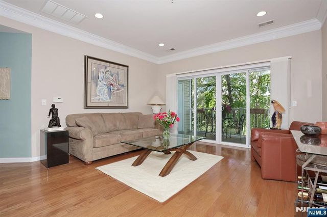 3118 Warrens Way, Wanaque, NJ 07465