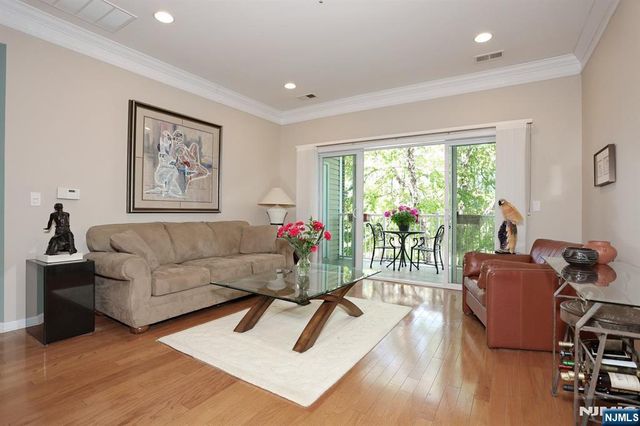 3118 Warrens Way, Wanaque, NJ 07465