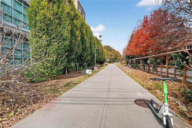 890 Memorial SE Drive 108, Atlanta, GA 30316