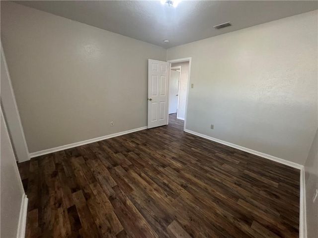 128 N Janin, Portland, TX 78374