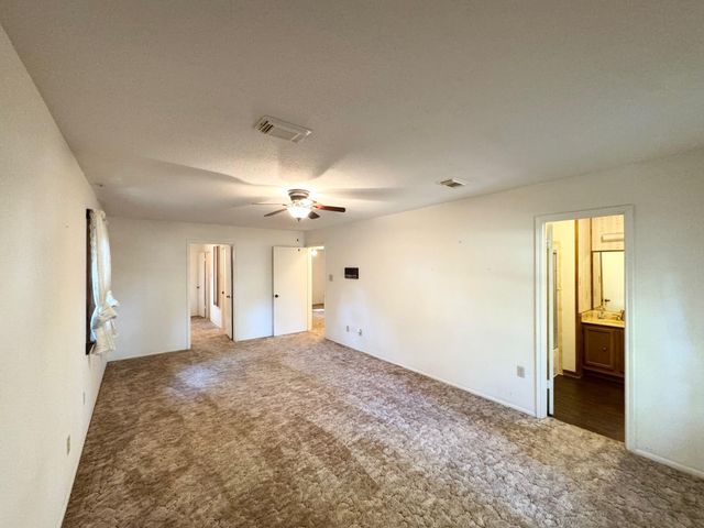 129 Dailey Road, Crockett, TX 75835