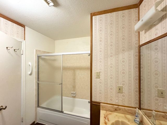 129 Dailey Road, Crockett, TX 75835