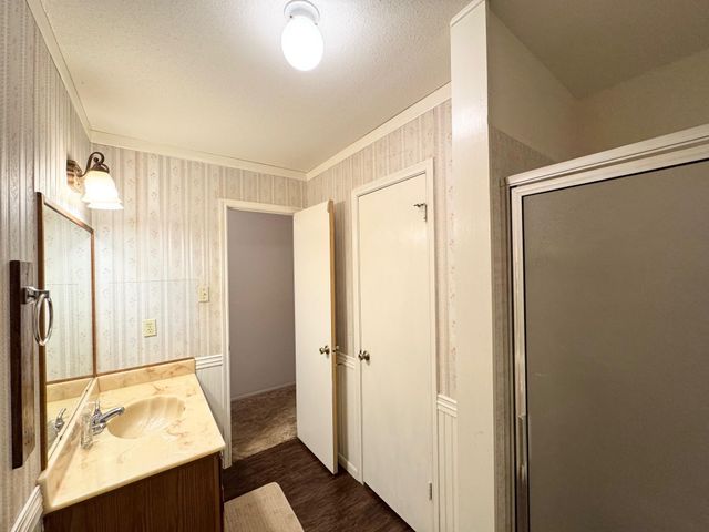 129 Dailey Road, Crockett, TX 75835