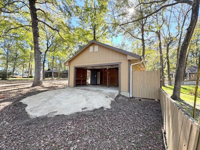 129 Dailey Road, Crockett, TX 75835