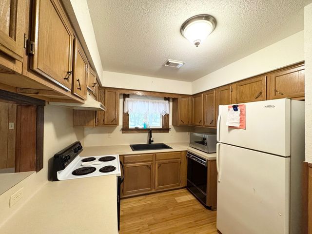 129 Dailey Road, Crockett, TX 75835