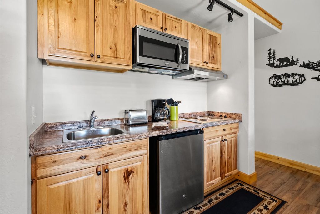 205 Muley Road, Lakeside, MT 59922 photo 25