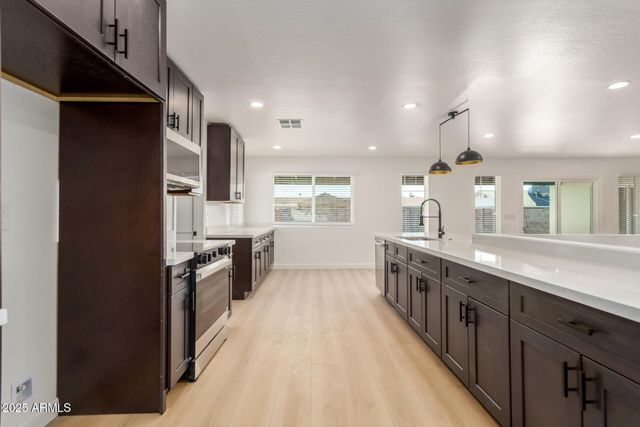 959 E FAIRFIELD Street, Mesa, AZ 85203