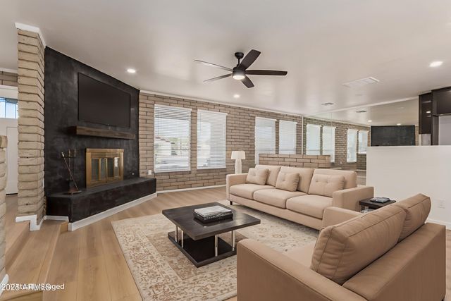 959 E FAIRFIELD Street, Mesa, AZ 85203