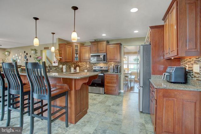 717 SOUTHWOOD DRIVE, Shippensburg, PA 17257