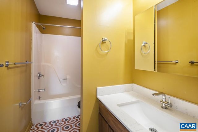 722 MERION GREENE, Charlottesville, VA 22901