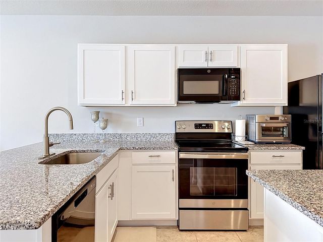 14172 CRIMSON AVENUE, Bradenton, FL 34211