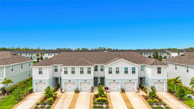 14172 CRIMSON AVENUE, Bradenton, FL 34211
