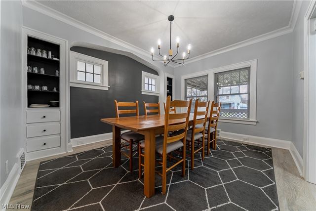 3407 Cedarbrook Road, Cleveland Heights, OH 44118