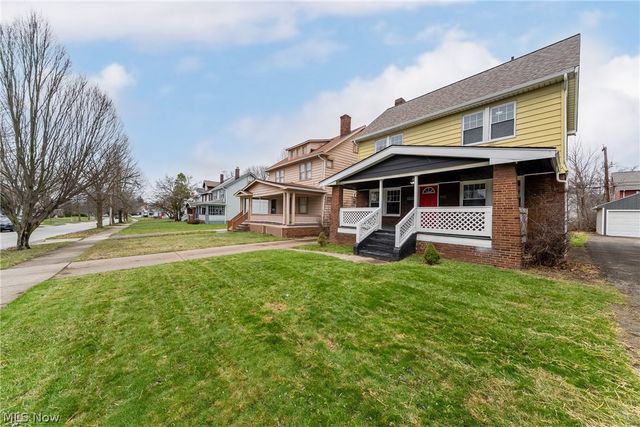 3407 Cedarbrook Road, Cleveland Heights, OH 44118