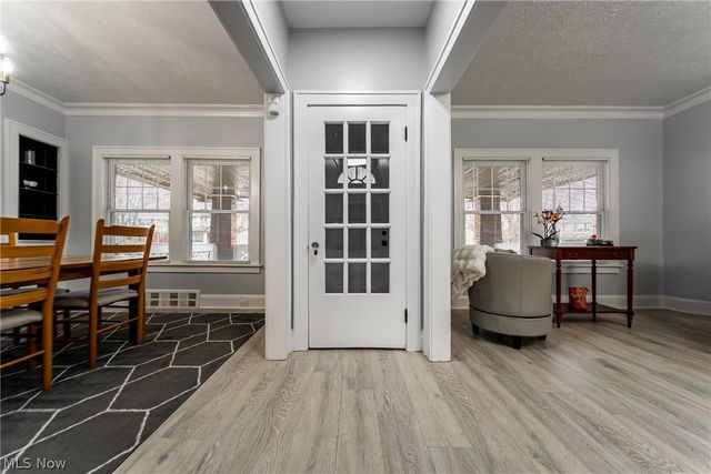 3407 Cedarbrook Road, Cleveland Heights, OH 44118