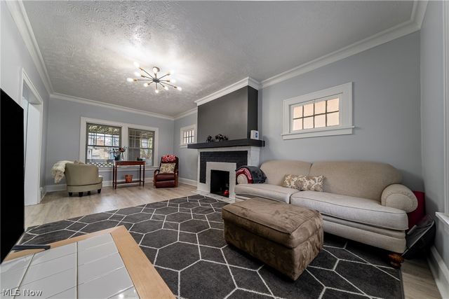 3407 Cedarbrook Road, Cleveland Heights, OH 44118