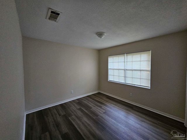 3689 E Olive Rd, Pensacola, FL 32514