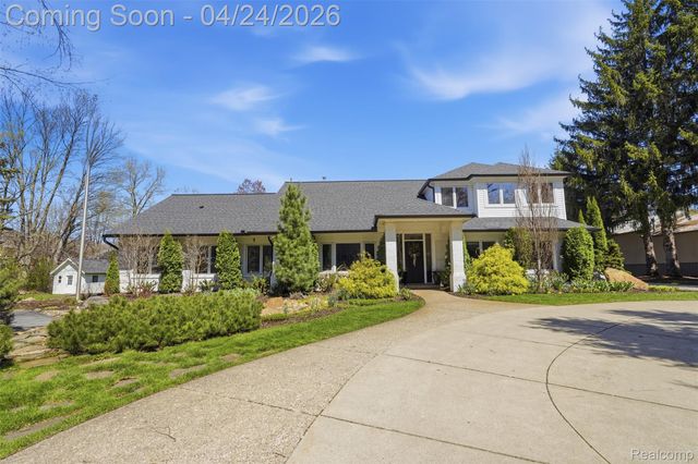 46790 W 11 Mile Road, Novi, MI 48374