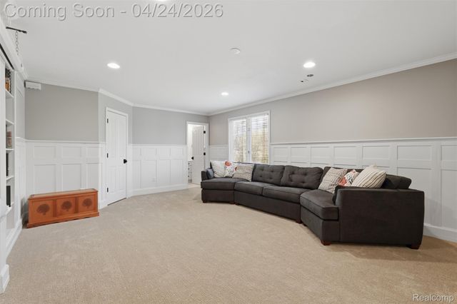 46790 W 11 Mile Road, Novi, MI 48374