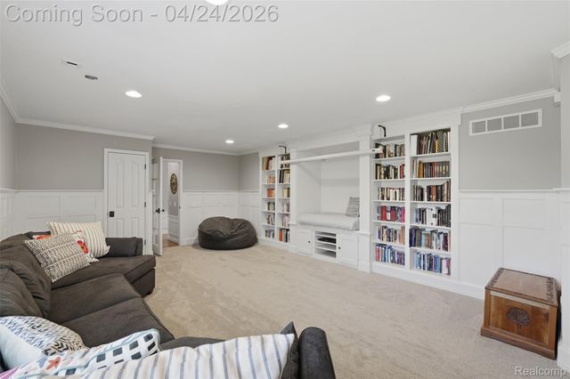 46790 W 11 Mile Road, Novi, MI 48374