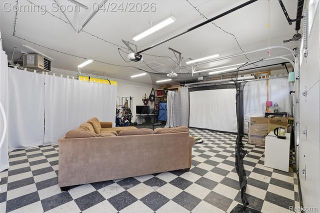 46790 W 11 Mile Road, Novi, MI 48374