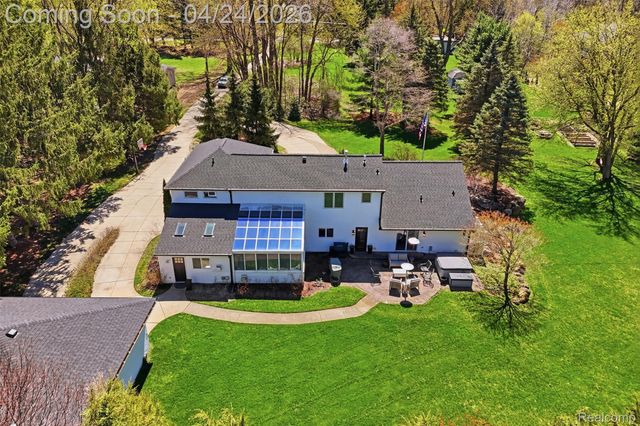 46790 W 11 Mile Road, Novi, MI 48374