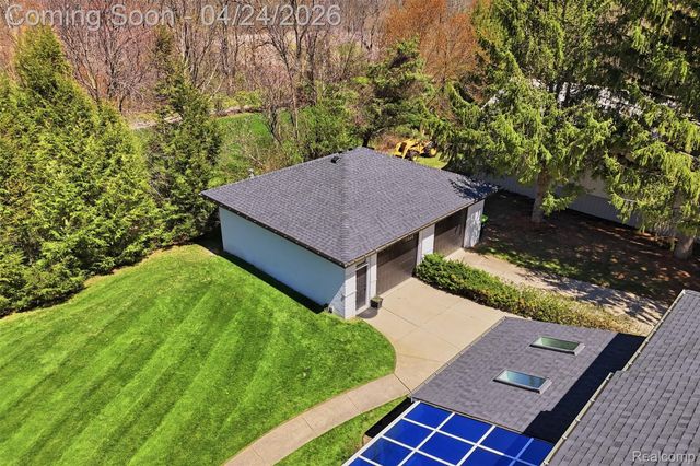 46790 W 11 Mile Road, Novi, MI 48374